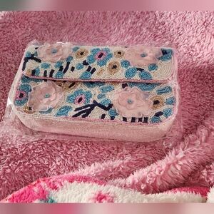 Francesca's Collections Ivory Beaded Clutch